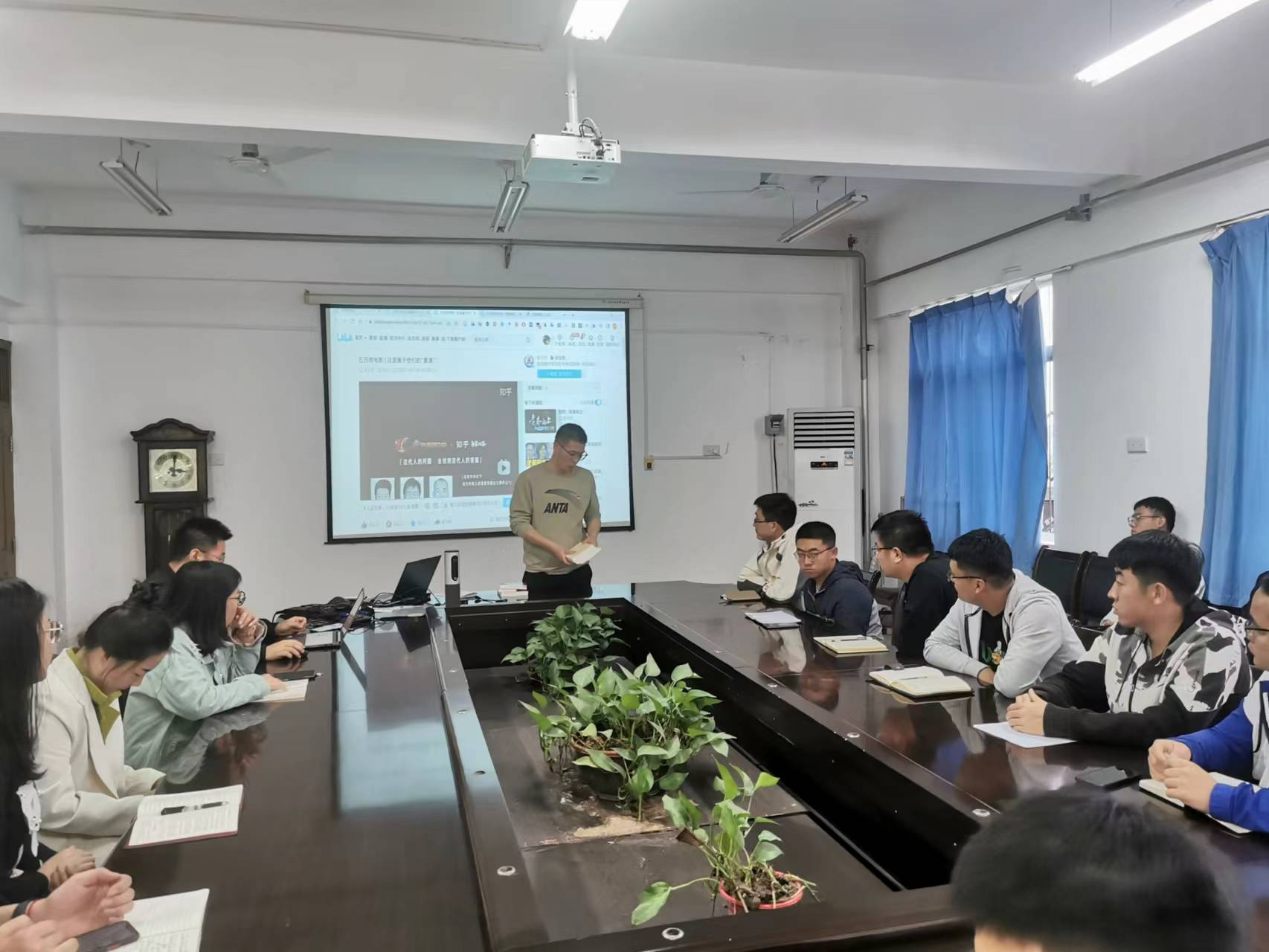 3aa46d19f4804d44b7a38ad12cbb5300.png 3aa46d19f4804d44b7a38ad12cbb5300.png