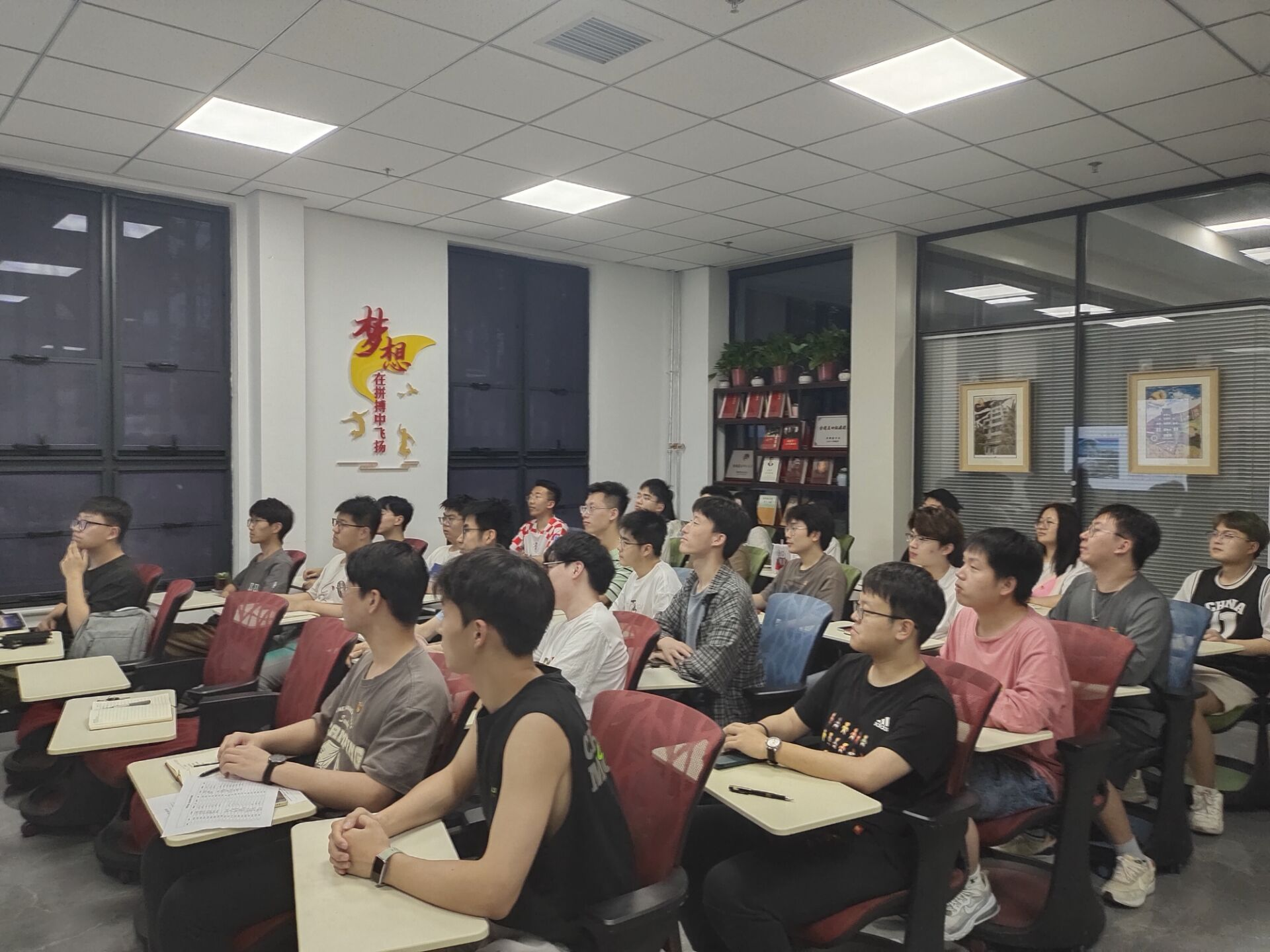 8e6cd5ccee424ecd91c22fb6e7c7ff37.png 8e6cd5ccee424ecd91c22fb6e7c7ff37.png